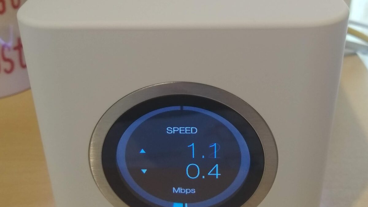 How a Wi-Fi 7 Mesh System Actually Kills Whole-Home Dead Zones