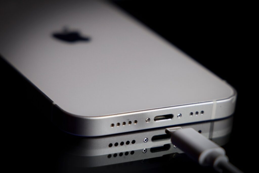Apple and Klarna debut lease-to-own iPhone plan