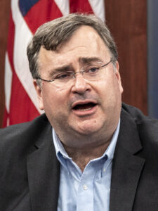 Prentis, Reid Hoffman’s New AI Lab, Eyes a $1B Valuation