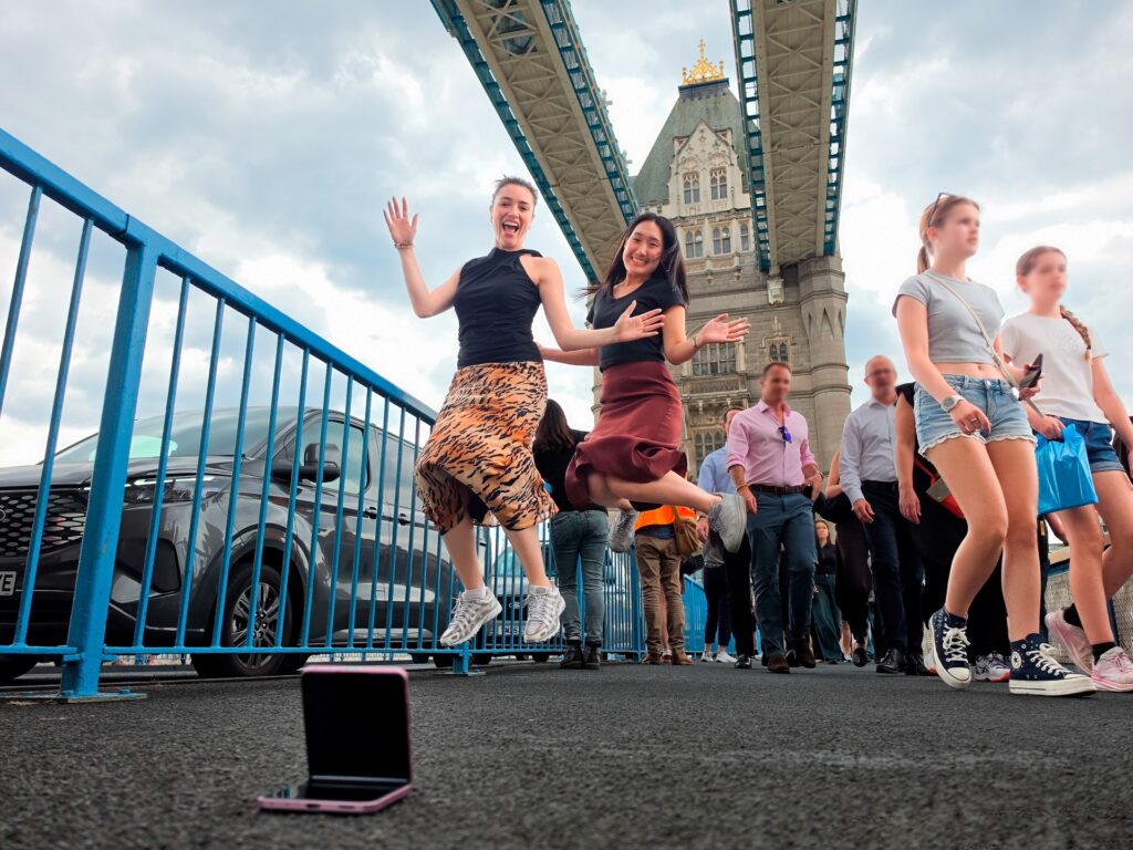 Samsung’s Z Fold8 Ultra and Flip8 Put London on Camera